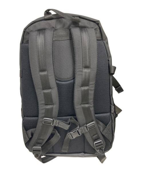 YOHJI YAMAMOTO（ヨウジヤマモト）YOHJI YAMAMOTO (ヨウジヤマモト) New Era (ニューエラ) RED LOGO BAGPACK ブラック 未使用品の古着・服飾アイテム