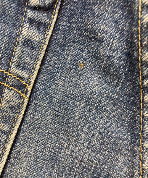 LEVI'S（リーバイス）LEVI'S (リーバイス) デニムパンツ/BIG E/シンチバック/LOT702/裏ボタンJ22 インディゴ サイズ:W32の古着・服飾アイテム