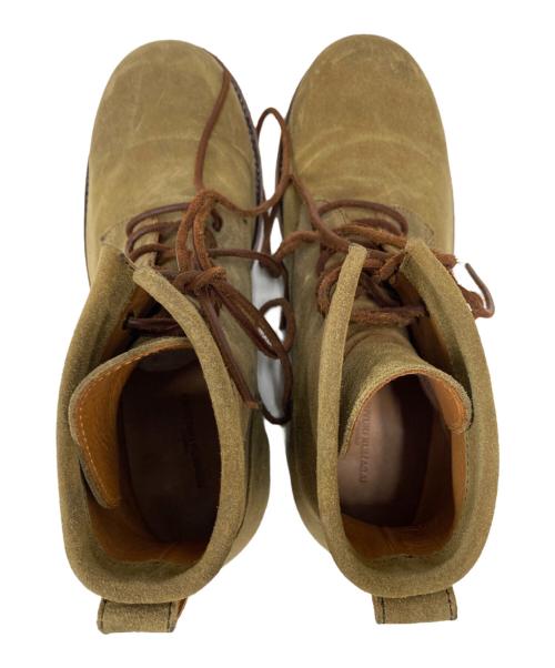 KAZUYUKI KUMAGAI ATTACHMENT（カズユキクマガイ アタッチメント）KAZUYUKI KUMAGAI ATTACHMENT (カズユキクマガイ アタッチメント) オンタリオ6ホール ブーツ ベージュ サイズ:42の古着・服飾アイテム