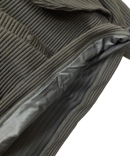 meanswhile（ミーンズワイル）meanswhile (ミーンズワイル) Uneven Fabric Anorak Parka オリーブ サイズ:2の古着・服飾アイテム