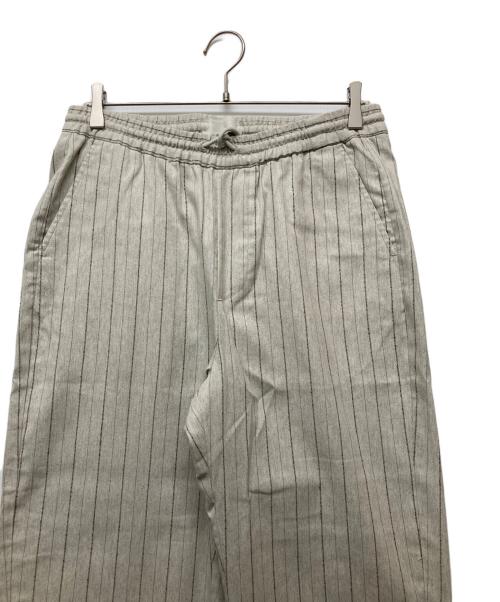 KITH（キス）KITH (キス) ストライプパンツ グレー サイズ:Sの古着・服飾アイテム