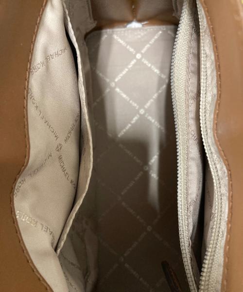 MICHAEL KORS（マイケル・コース）MICHAEL KORS (マイケルコース) 2WAYバッグ ホワイトの古着・服飾アイテム