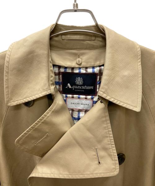 Aquascutum（アクアスキュータム）Aquascutum (アクアスキュータム) DAICHI MIURA (ミウラダイチ) コラボトレンチコート ベージュ サイズ:Ｓの古着・服飾アイテム