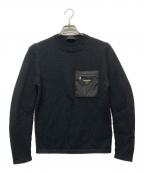 PRADAプラダ）の古着「トライアングルロゴプレートニット」｜ブラック