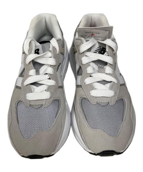 NEW BALANCE（ニューバランス）NEW BALANCE (ニューバランス) ローカットスニーカー グレー サイズ:US5 未使用品の古着・服飾アイテム