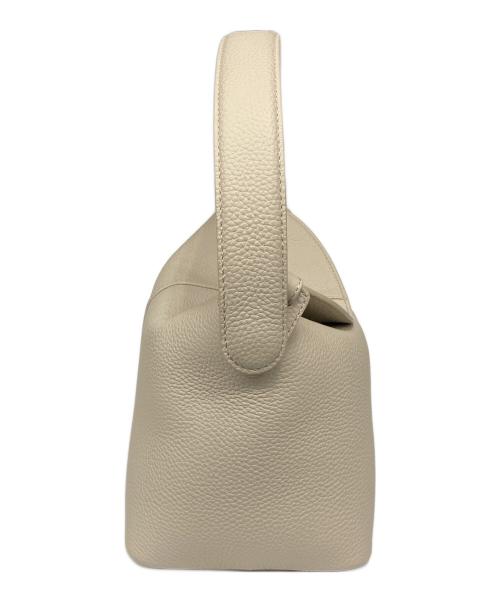 VASIC（ヴァジック）VASIC (ヴァジック) NOA MINI ベージュの古着・服飾アイテム