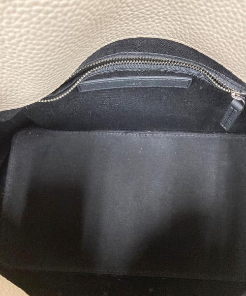 VASIC（ヴァジック）VASIC (ヴァジック) NOA MINI ベージュの古着・服飾アイテム