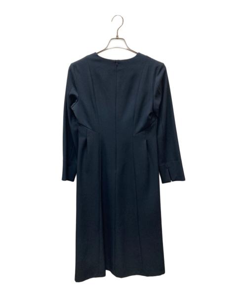 UNTITLED（アンタイトル）UNTITLED (アンタイトル) スリットネックフレアワンピース ネイビー サイズ:Mの古着・服飾アイテム