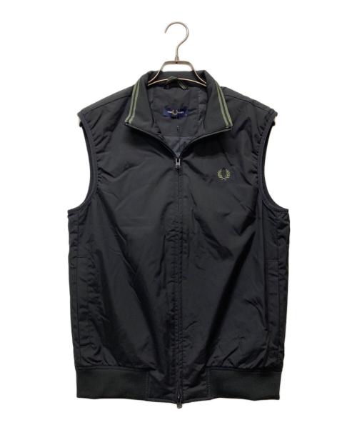 FRED PERRY（フレッドペリー）FRED PERRY (フレッドペリー) The Brentham Vest Gilet グレー サイズ:S 未使用品の古着・服飾アイテム