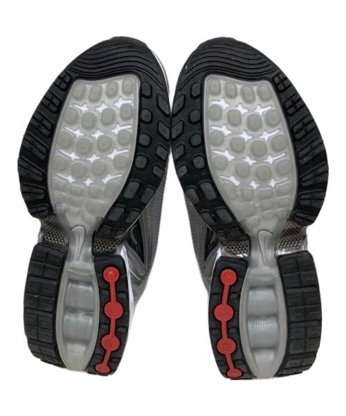 NIKE（ナイキ）NIKE (ナイキ) AIR MAX DN PRM/HJ9638-001 グレー サイズ:US7.5の古着・服飾アイテム