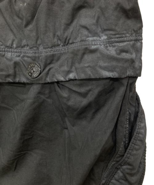 STONE ISLAND（ストーンアイランド）STONE ISLAND (ストーンアイランド) ガーメントダイ ストレッチコットン バミューダショートパンツ/K1S15L100009 S0003 ブラック サイズ:31の古着・服飾アイテム
