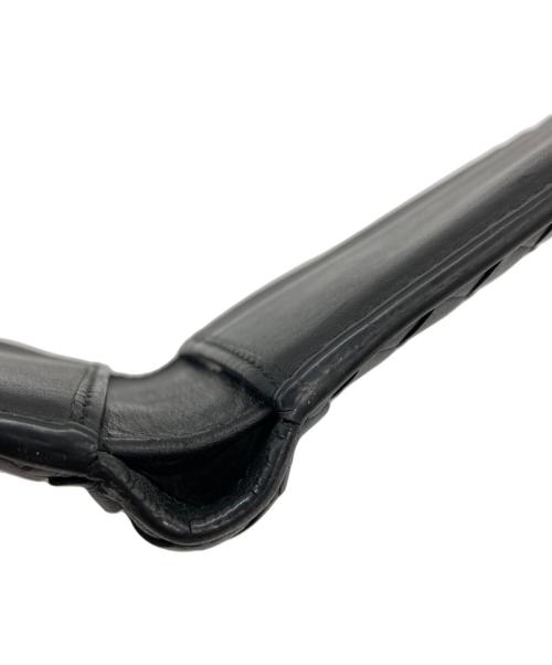 BOTTEGA VENETA（ボッテガベネタ）BOTTEGA VENETA (ボッテガベネタ) イントレチャート2つ折り財布 ブラックの古着・服飾アイテム