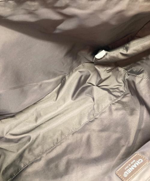 CHANEL（シャネル）CHANEL (シャネル) トラベルラインナイロントートバッグ グリーンの古着・服飾アイテム
