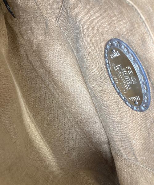 FENDI（フェンディ）FENDI (フェンディ) レザーメタリックショルダーバッグ ベージュの古着・服飾アイテム