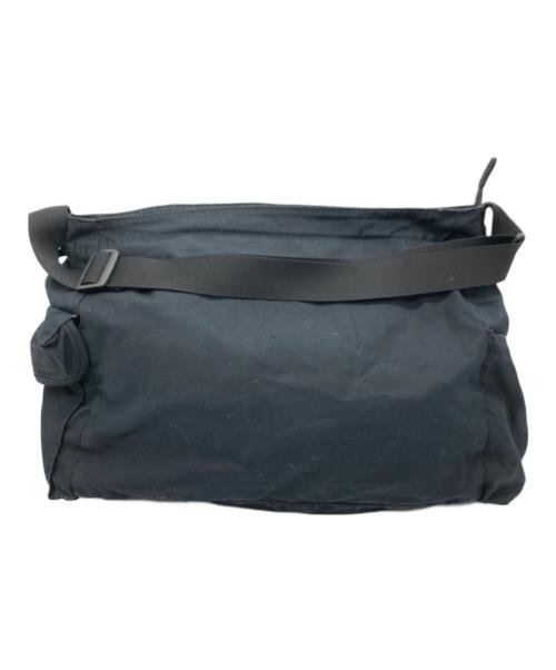 SUPREME（シュプリーム）Supreme (シュプリーム) 23SS Field Messenger Bag ブラックの古着・服飾アイテム