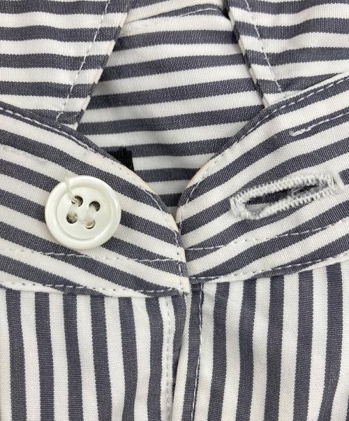 COMME des GARCONS HOMME PLUS（コムデギャルソンオムプリュス）COMME des GARCONS HOMME PLUS (コムデギャルソンオムプリュス) ストライプシャツ グレー サイズ:Ｓの古着・服飾アイテム