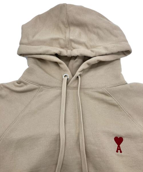 AMI Alexandre Mattiussi（アミアレクサンドルマテュッシ）AMI Alexandre Mattiussi (アミアレクサンドルマテュッシ) プルオーバーパーカー ベージュ サイズ:Ｍの古着・服飾アイテム