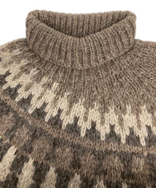 6(ROKU) BEAUTY&YOUTH（ロク ビューティーアンドユース）6(ROKU) BEAUTY&YOUTH (ロク ビューティーアンドユース) NORDIC ASYMMETRY TURTLE NECK KNIT ベージュ サイズ:36の古着・服飾アイテム