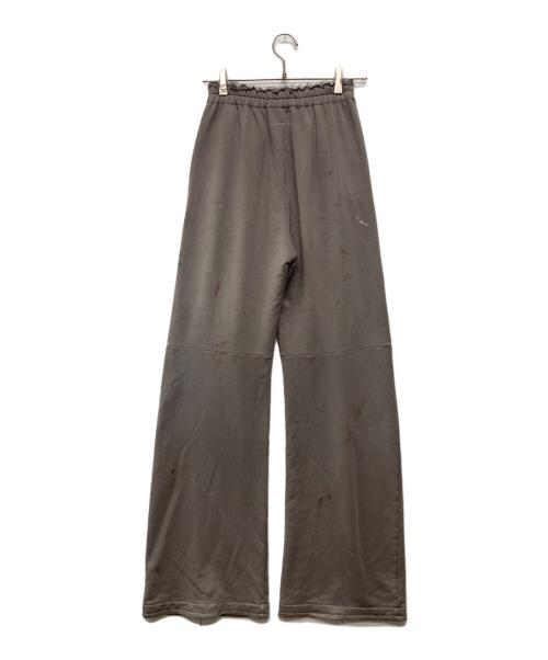 MM6 Maison Margiela（エムエムシックスメゾンマルジェラ）MM6 Maison Margiela (エムエムシックスメゾンマルジェラ) ペイントスウェットパンツ グレー サイズ:ＸＳの古着・服飾アイテム