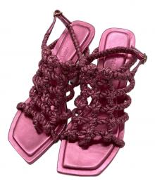 JIMMY CHOO（ジミーチュウ）の古着「IZOBEL SANDAL」｜ピンク