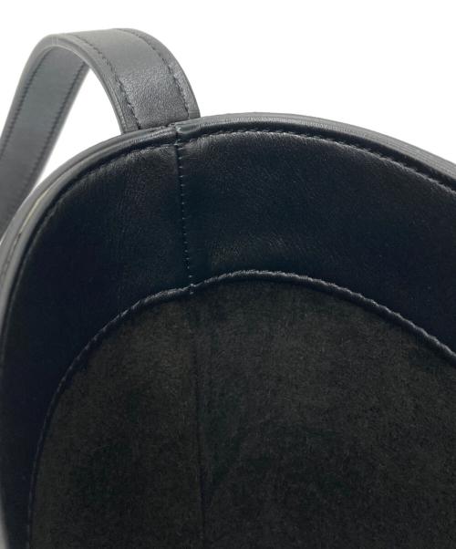 CELINE（セリーヌ）CELINE (セリーヌ) スモール バケット キュイル トリオンフ ブラックの古着・服飾アイテム