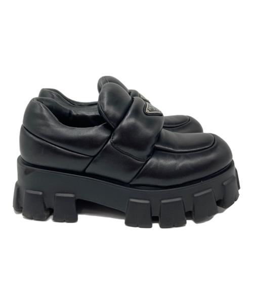 PRADA（プラダ）PRADA (プラダ) ロゴプレート パテッド ローファー ブラック サイズ:271/2の古着・服飾アイテム