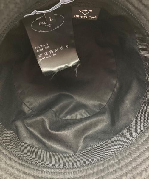 PRADA（プラダ）PRADA (プラダ) トライアングルロゴナイロンバケットハット/1HC137 2DMI ブラック サイズ:Lの古着・服飾アイテム