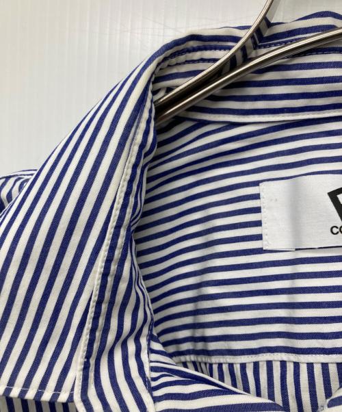 PLAY COMME des GARCONS（プレイコムデギャルソン）PLAY COMME des GARCONS (プレイコムデギャルソン) Stripe Shirt With Black Emblem Pattern A/AZ-B018 ブルー サイズ:ＸＬの古着・服飾アイテム
