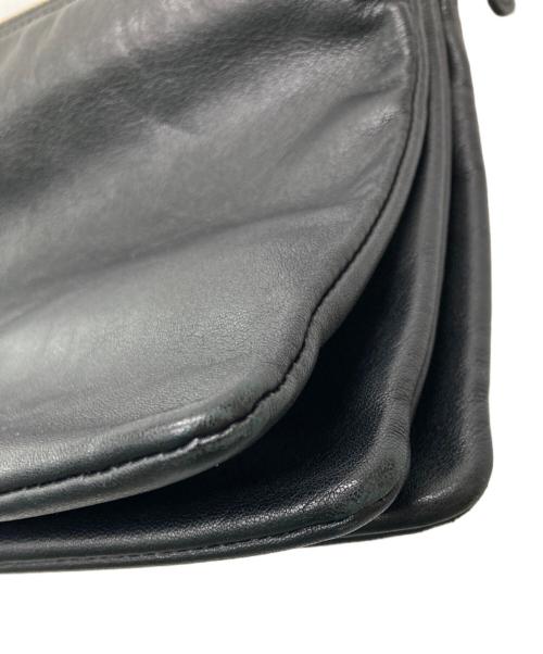 CELINE（セリーヌ）CELINE (セリーヌ) ラージトリオショルダーバック ブラックの古着・服飾アイテム