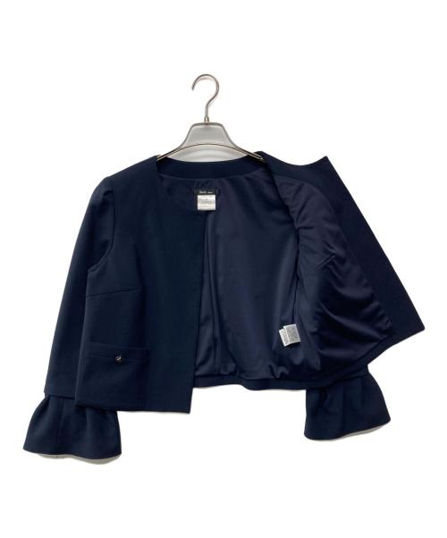 Rene（ルネ）Rene (ルネ) カメリアボタンノーカラー袖フリルジャケット ネイビー サイズ:38の古着・服飾アイテム