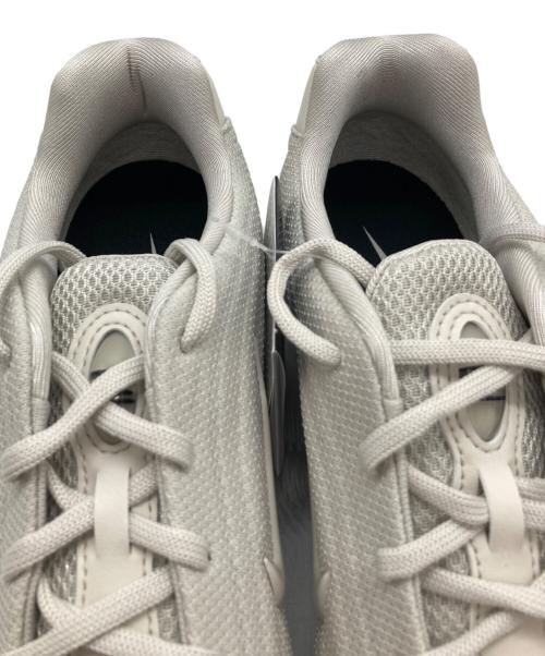 NIKE（ナイキ）NIKE (ナイキ) emmi (エミ) SHOX Z/HQ7540-004 グレー サイズ:25.5cm 未使用品の古着・服飾アイテム