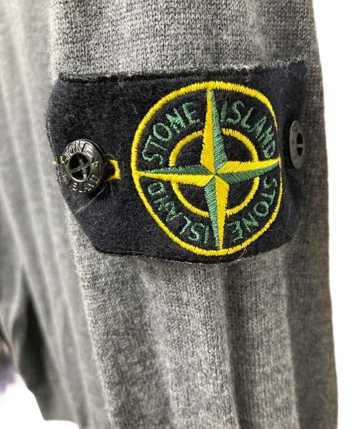 STONE ISLAND（ストーンアイランド）STONE ISLAND (ストーンアイランド) LIGHT RWS PURE WOOLニット グレー サイズ:Ｍの古着・服飾アイテム