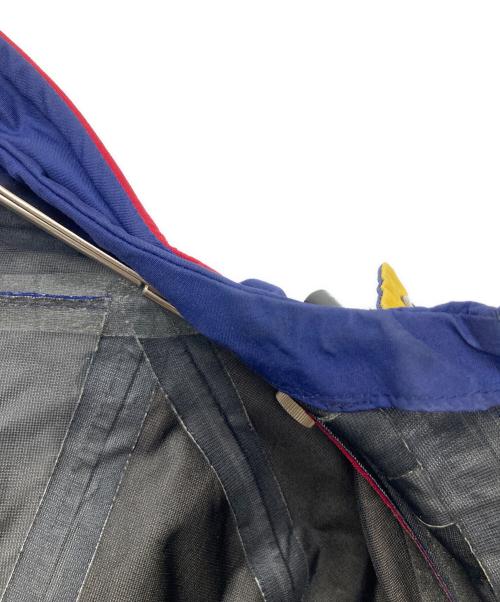 Berghaus（バーグハウス）Berghaus (バーグハウス) マウンテンパーカー ブルー サイズ:XLの古着・服飾アイテム