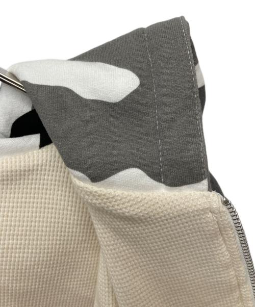 SUPREME（シュプリーム）SUPREME (シュプリーム) 25AW Arc Thermal Lined Zip Up Hooded Sweatshirt グレー サイズ:Largeの古着・服飾アイテム