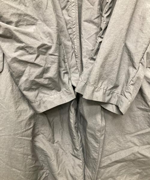 teatora（テアトラ）teatora (テアトラ) DEVICE COAT PACKABLE グレー サイズ:48の古着・服飾アイテム