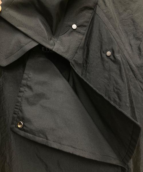 ESSEN .LAUTREAMONT（エッセン.ロートレアモン）ESSEN .LAUTREAMONT (エッセン.ロートレアモン) スプリングコート/3204-40003 ブラック サイズ:3８の古着・服飾アイテム