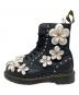 Dr.Martens (ドクターマーチン) フラワーアップリケ8ホールブーツ ブラック サイズ:23.5cm：18000円