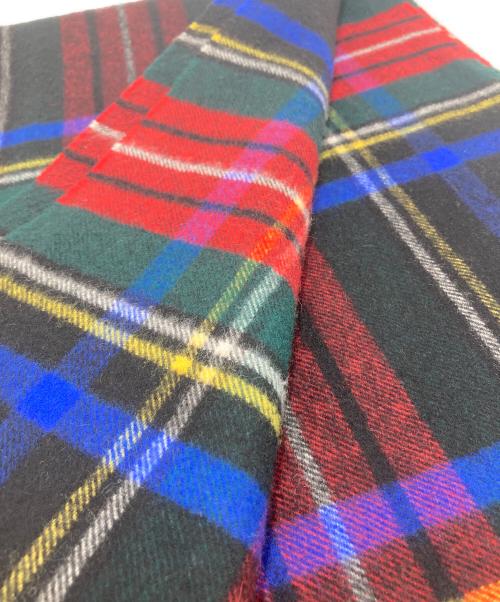 JOHNSTONS OF ELGIN（ジョンストンズオブエルガン）JOHNSTONS OF ELGIN (ジョンストンズオブエルガン) カシミヤチェック大判ストール ブラック×レッドの古着・服飾アイテム