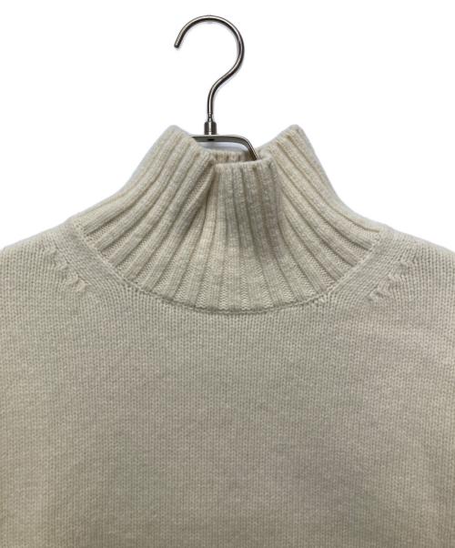 ATON（エイトン）ATON (エイトン) cooma lambs wool/KR AG SW 6992 アイボリー サイズ:02の古着・服飾アイテム