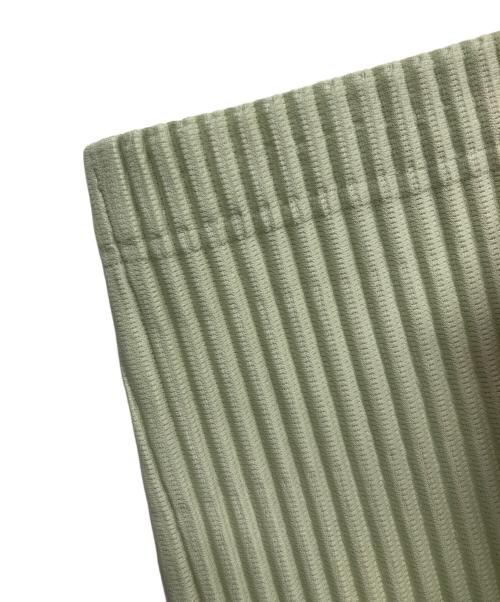 HOMME PLISSE ISSEY MIYAKE（オム プリッセ イッセイ ミヤケ）HOMME PLISSE ISSEY MIYAKE (オム プリッセ イッセイ ミヤケ) MC APRIL PLEATED TROUSERS/HP41JF119 グリーン サイズ:１の古着・服飾アイテム