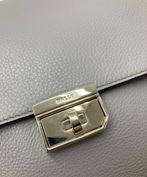 BALLY（バリー）BALLY (バリー) BREEZE SM ベージュの古着・服飾アイテム