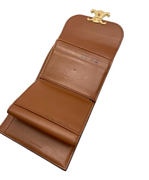CELINE（セリーヌ）CELINE (セリーヌ) スモールフラップウォレット/トリオンフ/10D783BZG.04LU ブラウンの古着・服飾アイテム