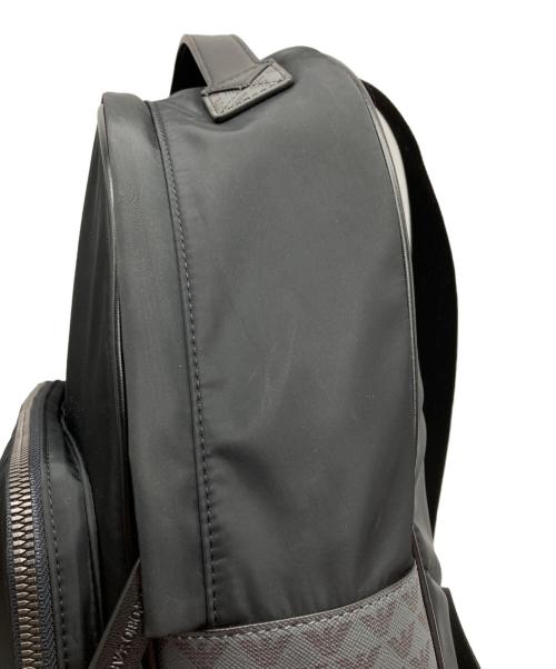 EMPORIO ARMANI（エンポリオ アルマーニ）EMPORIO ARMANI (エンポリオアルマーニ) ナイロンレザー切替リュック ブラックの古着・服飾アイテム