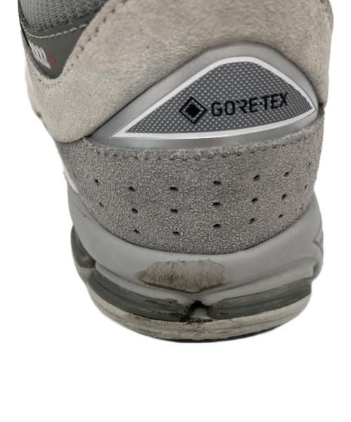 NEW BALANCE（ニューバランス）NEW BALANCE (ニューバランス) M2002RXJ グレー サイズ:US9.5の古着・服飾アイテム