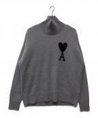 AMI Alexandre Mattiussiアミアレクサンドルマテュッシ）の古着「ハートロゴタートルネックセーター/UKS402.018」｜グレー