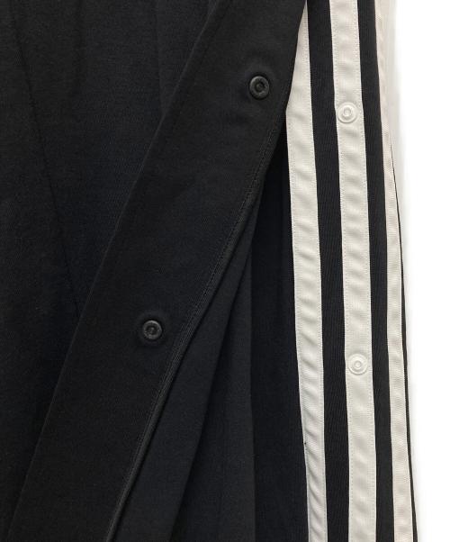Y-3（ワイスリー）Y-3 (ワイスリー) 3-STRIPES MATTE SNAP TRACK PANTS/DP0559 ブラック サイズ:Ｍの古着・服飾アイテム
