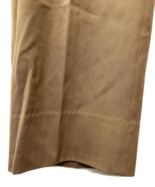 AURALEE（オーラリー）AURALEE (オーラリー) LIGHT WOOL MAX GABARDINE SLACKS ブラウン サイズ:4の古着・服飾アイテム