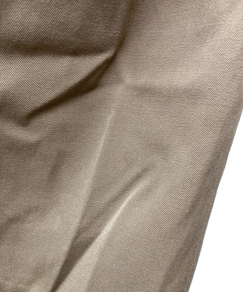 AURALEE（オーラリー）AURALEE (オーラリー) LIGHT WOOL MAX GABARDINE SLACKS ブラウン サイズ:4の古着・服飾アイテム