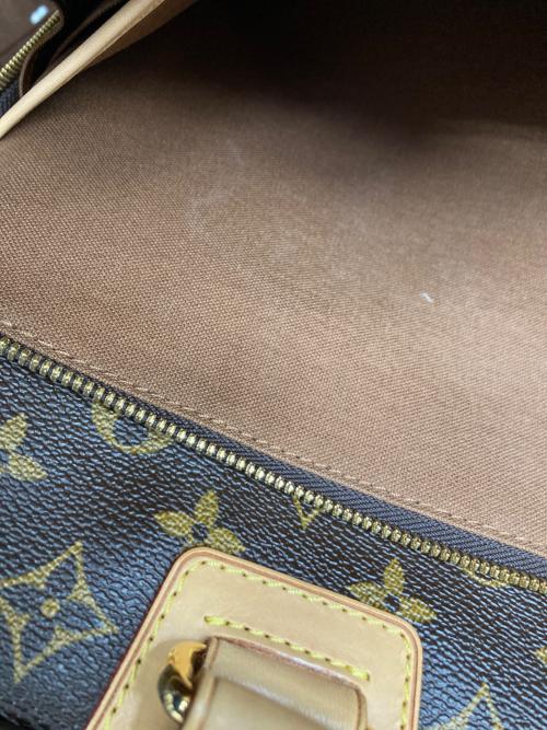 LOUIS VUITTON（ルイ ヴィトン）LOUIS VUITTON (ルイ ヴィトン) イカールショルダーバッグ/M23252 ブラウンの古着・服飾アイテム