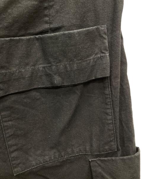 SHINYA KOZUKA（シンヤコズカ）SHINYA KOZUKA (シンヤコズカ) リップストップワイドカーゴパンツ/DERIVERYMAN ブラック サイズ:Ｓの古着・服飾アイテム